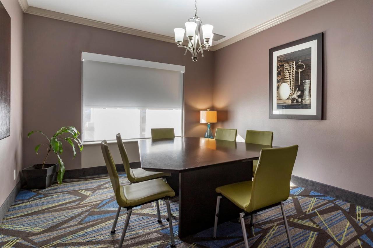 Holiday Inn Express Hotel And Suites Natchitoches By Ihg Shamard Heights Exterior foto