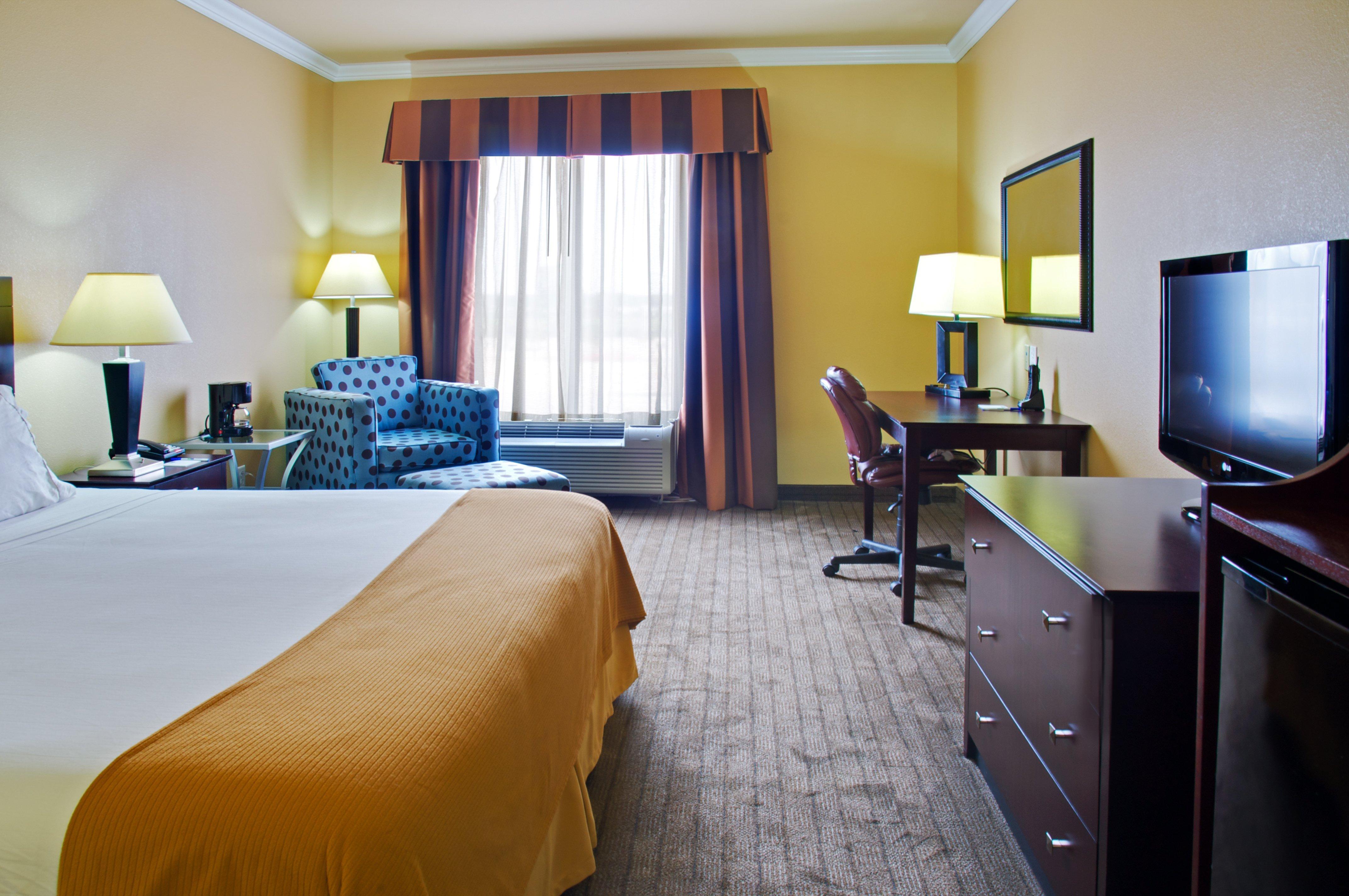 Holiday Inn Express Hotel And Suites Natchitoches By Ihg Shamard Heights Habitación foto